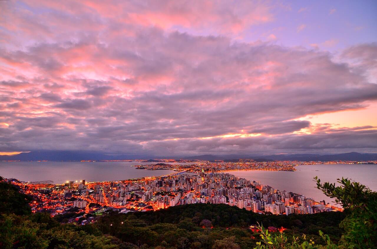 florianopolis_skyline_the_city_is_known_for_software_development